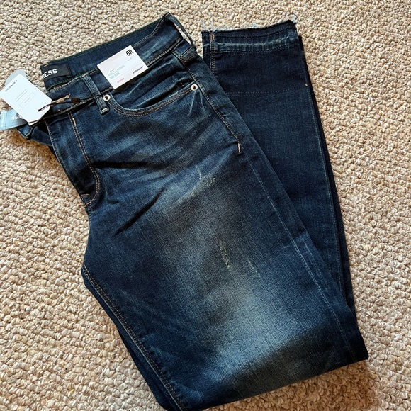 Express size 6R - Picture 2 of 3